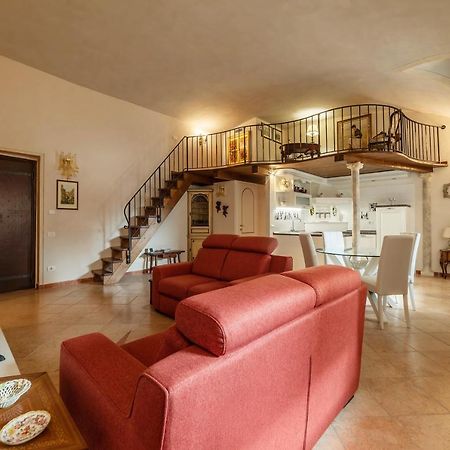 Palazzo Altieri Elegant Apartment Rome Bagian luar foto