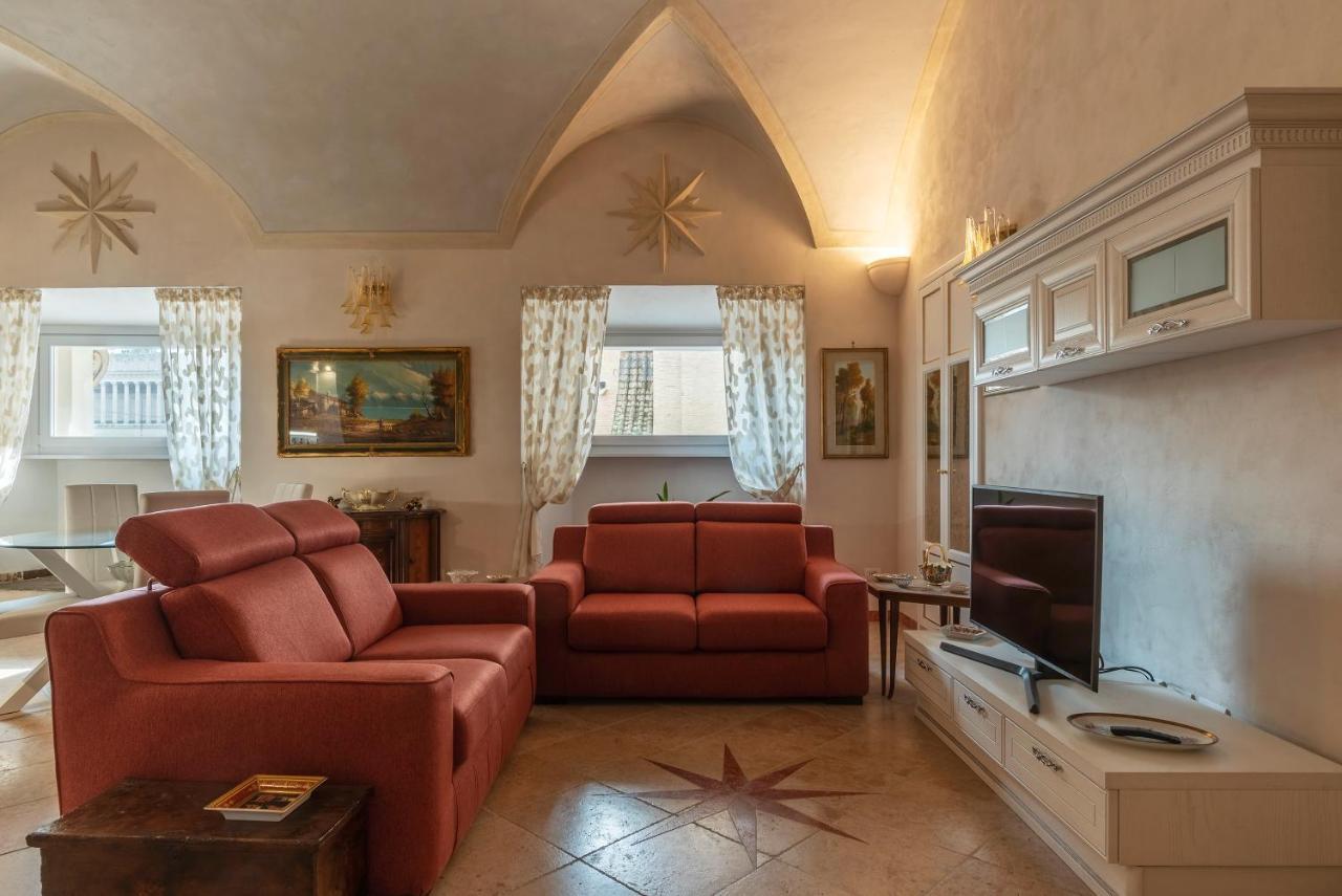 Palazzo Altieri Elegant Apartment Rome Bagian luar foto