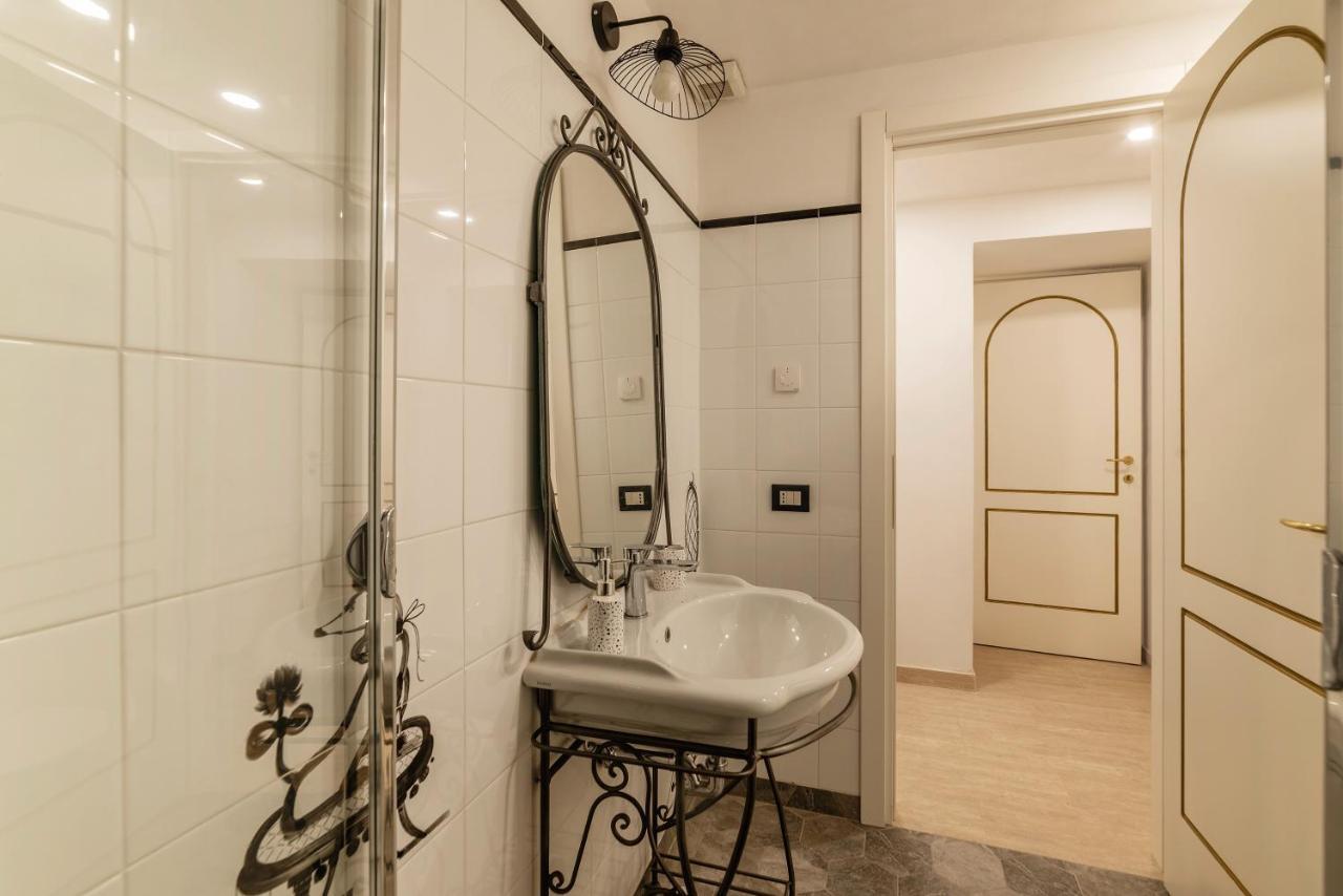 Palazzo Altieri Elegant Apartment Rome Bagian luar foto