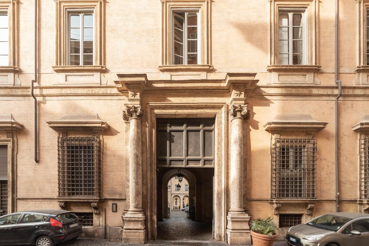 Palazzo Altieri Elegant Apartment Rome Bagian luar foto